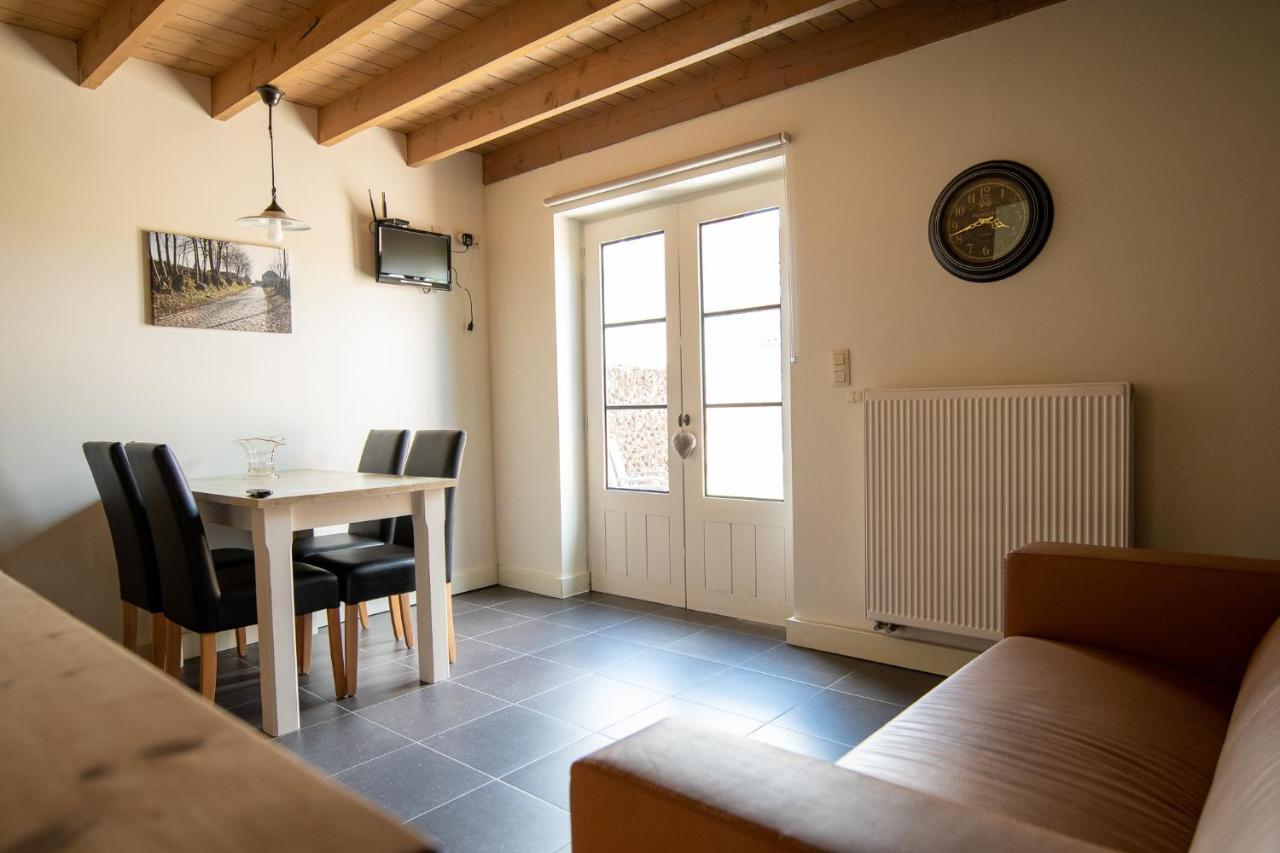 Bed And Breakfast Paellepelhoeve 니노베 외부 사진